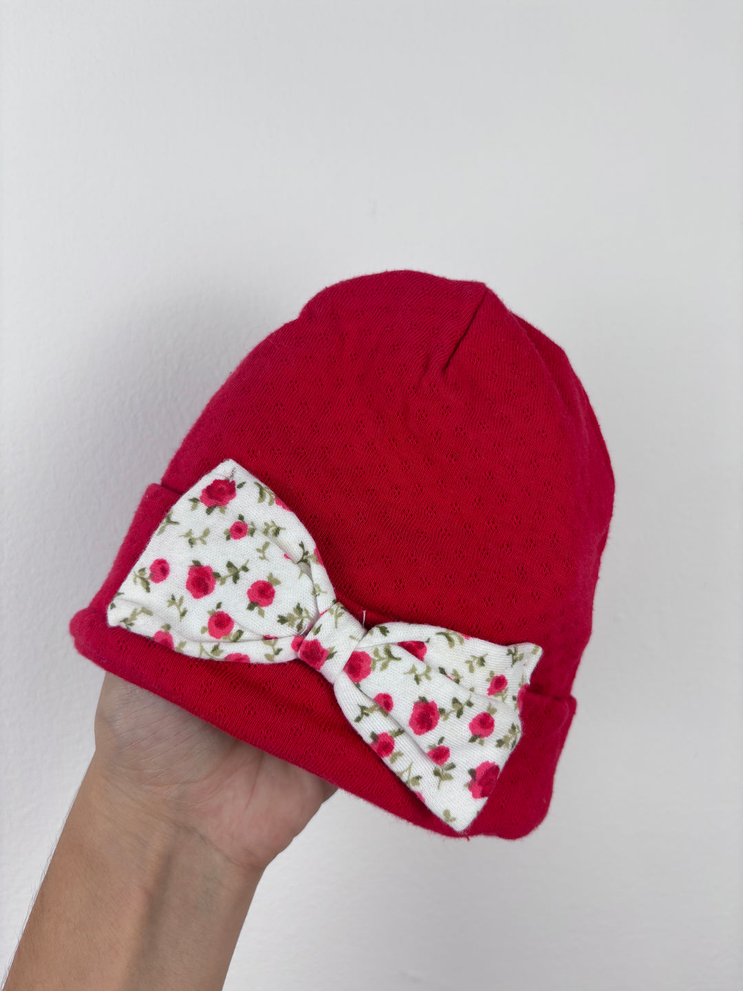 Laura Ashley Red Bow Hat 0-6 Months-Hats-Second Snuggle Preloved