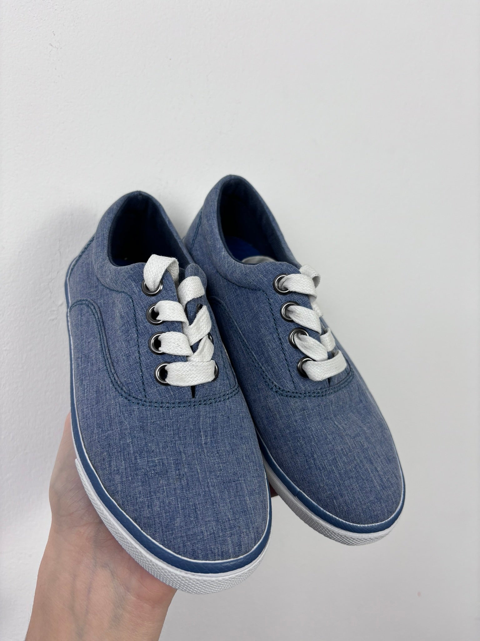 Latest shoes sales for boy 218
