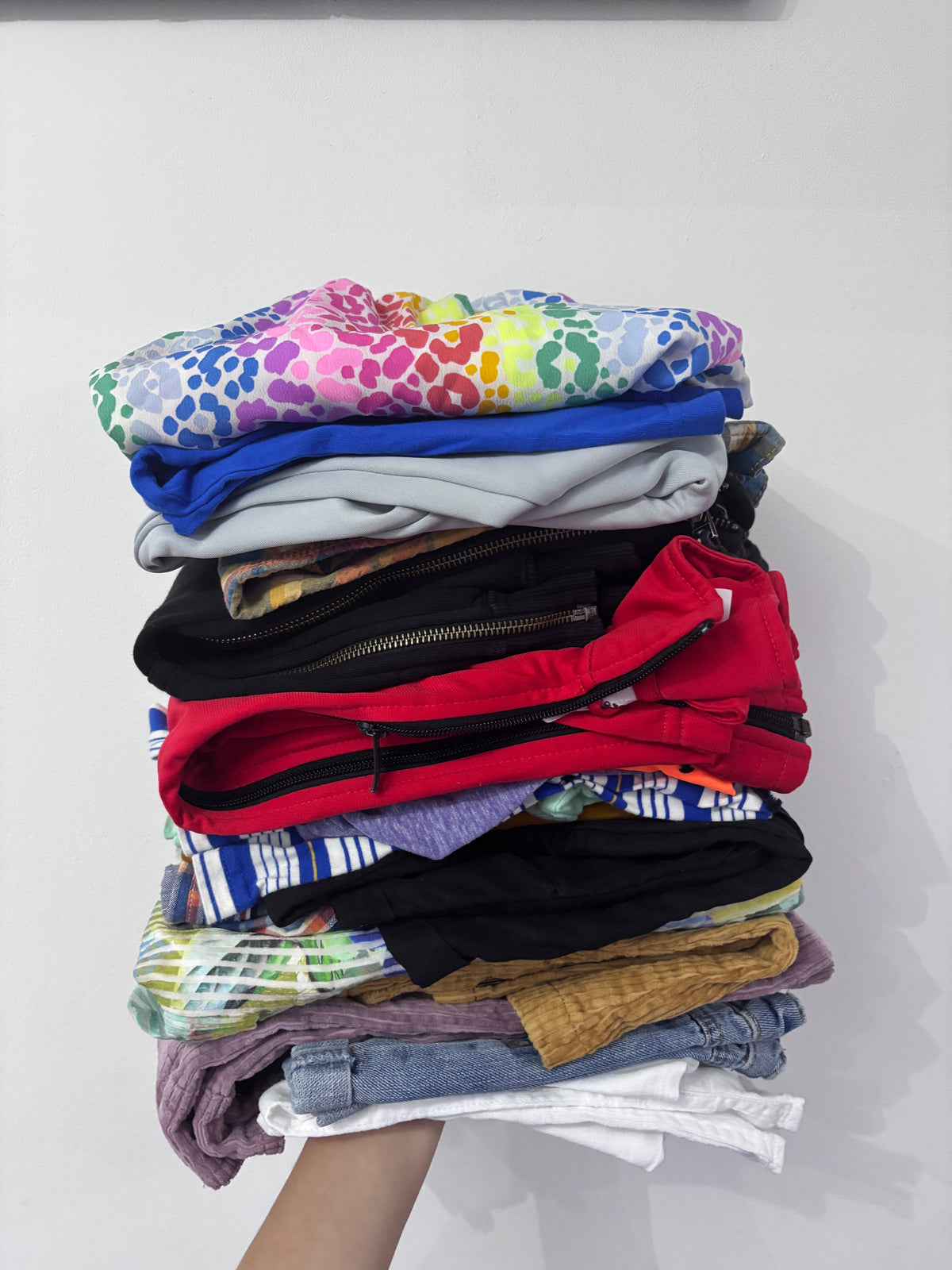 Where to Buy Preloved Baby Clothes in the UK (Best Options for Parents)