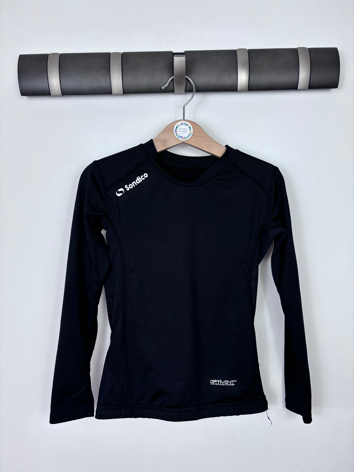 Sondico Black Long Sleeve Base Layer Top 5-6 Years-Tops-Second Snuggle Preloved