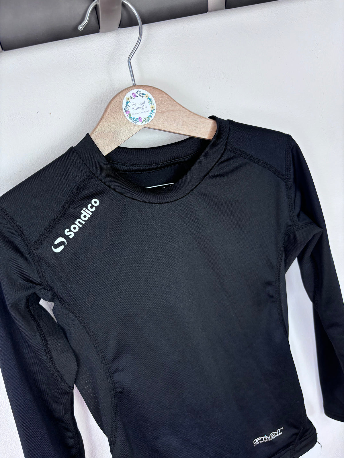 Sondico Black Long Sleeve Base Layer Top 5-6 Years-Tops-Second Snuggle Preloved