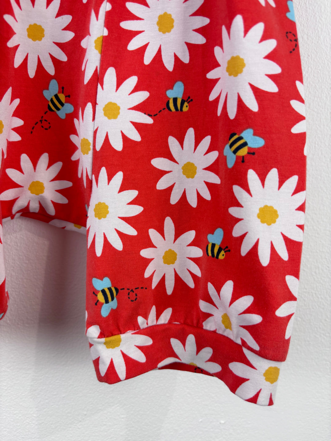 Frugi Red Daisy Shorts 4-5 Years-Shorts-Second Snuggle Preloved