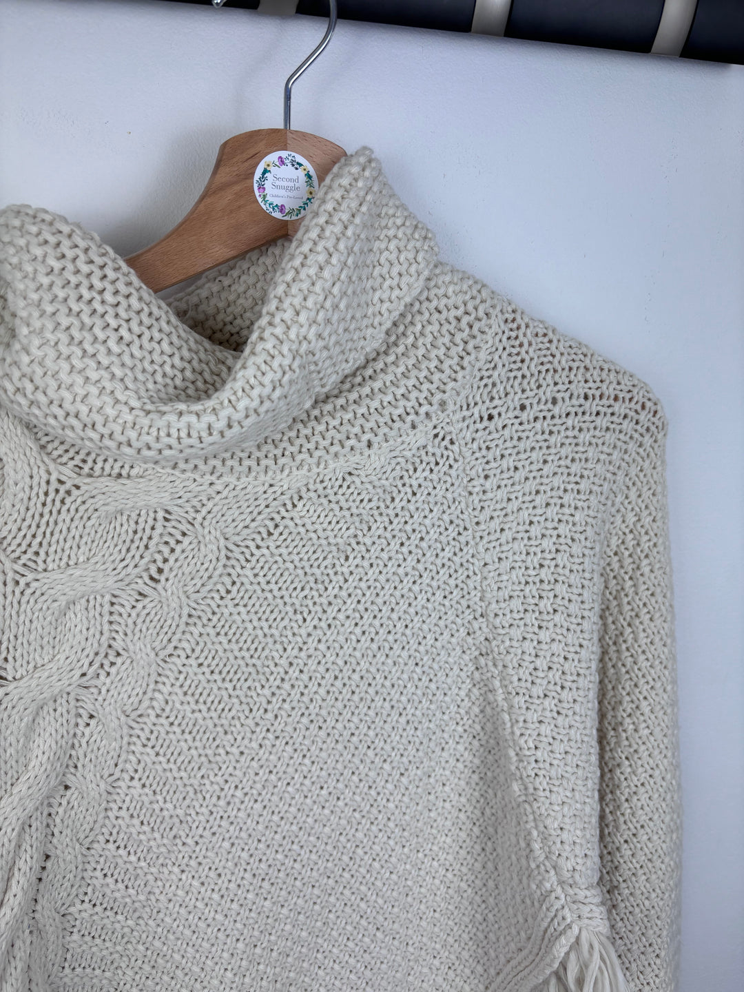 Next 11-12 Years-Ponchos-Second Snuggle Preloved
