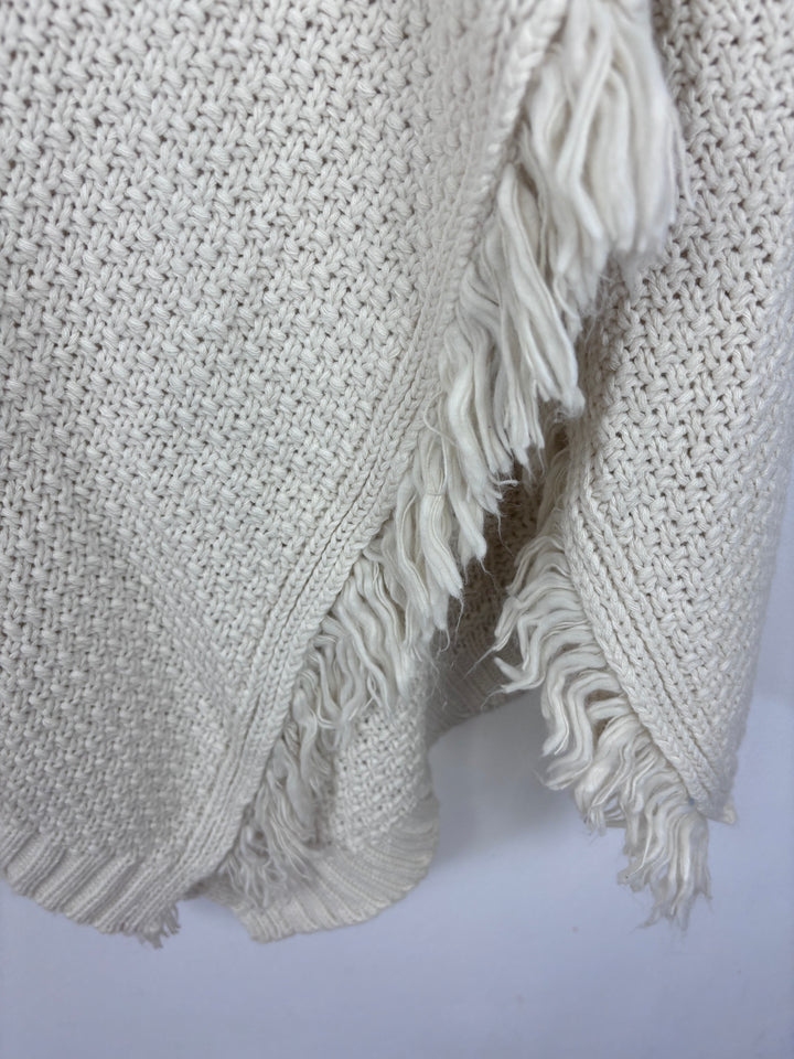 Next 11-12 Years-Ponchos-Second Snuggle Preloved
