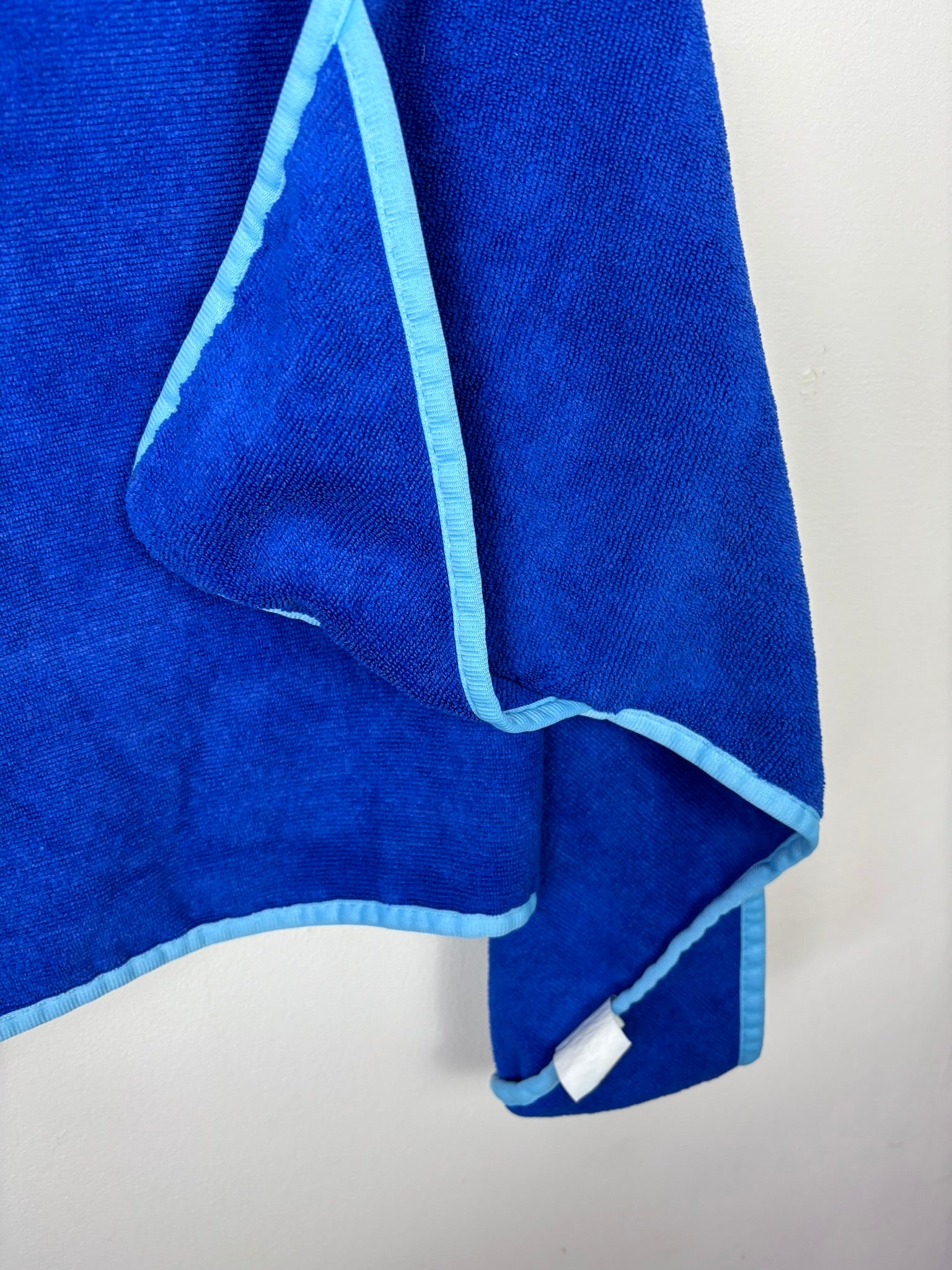 The Works Hooded Towel-Swimming-Second Snuggle Preloved