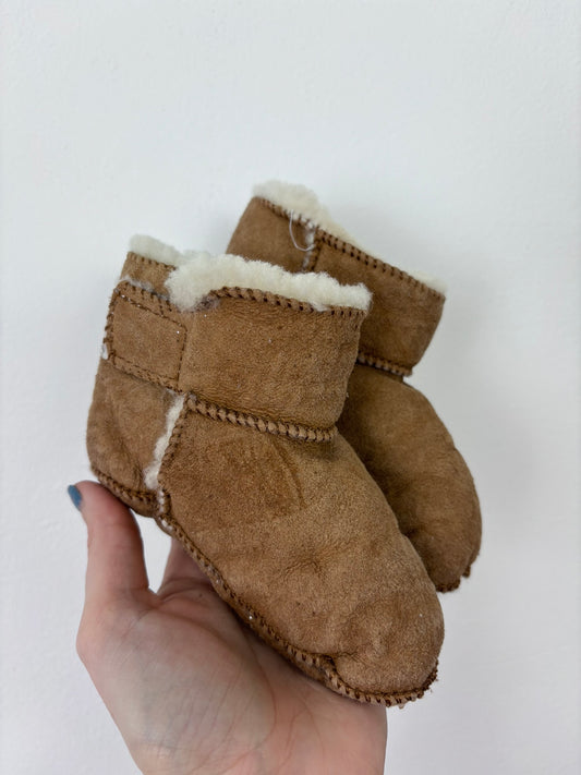 Unknown 6-12 Months-Shoes-Second Snuggle Preloved