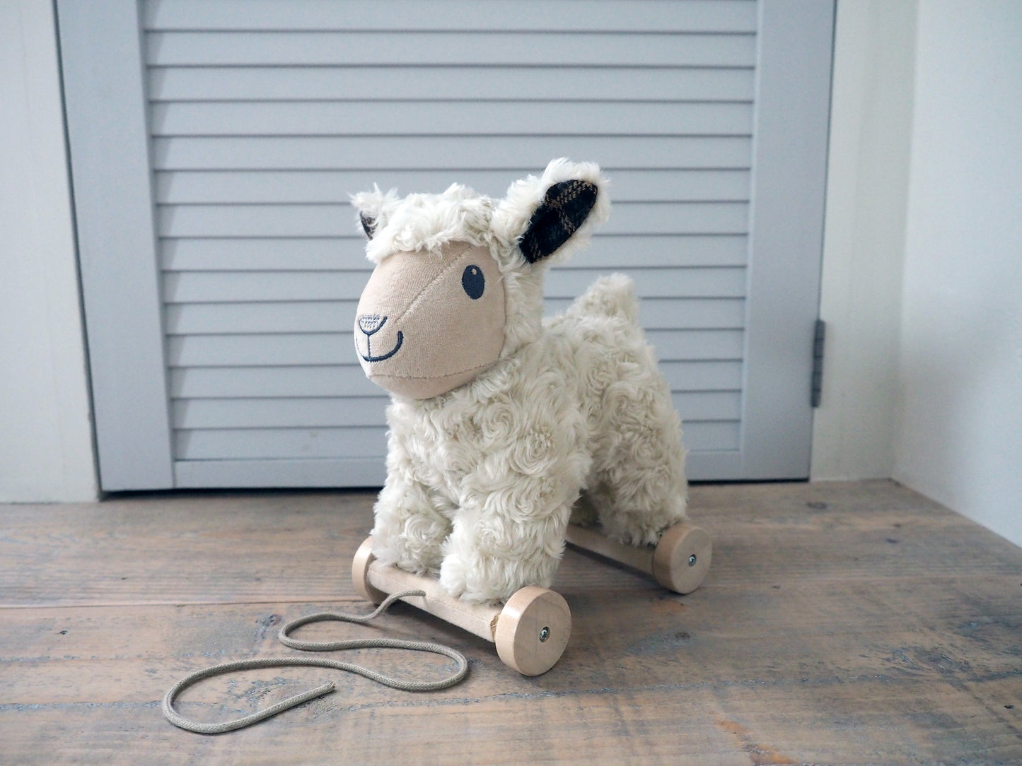 Lambert Sheep Pull Along Toy-Pull Along Toy-Second Snuggle Preloved