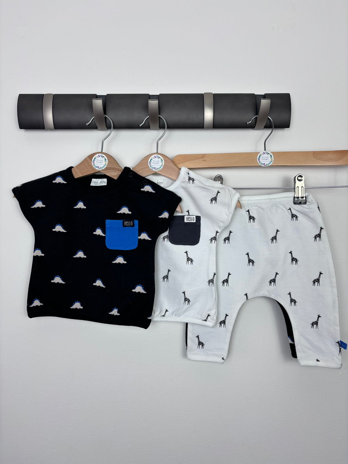 Next Dinosaur and Giraffe Three Piece Set Up To 3 Months-Sets-Second Snuggle Preloved