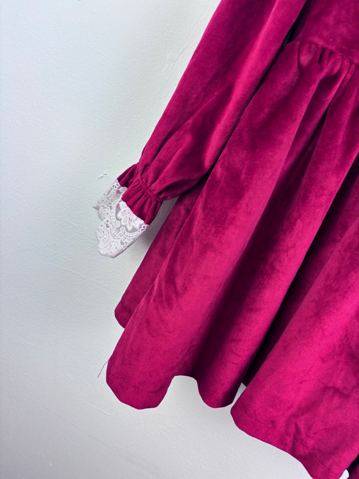 Dollywears Burgundy Velvet Dress Lace Collar 6-7 Years-Dresses-Second Snuggle Preloved