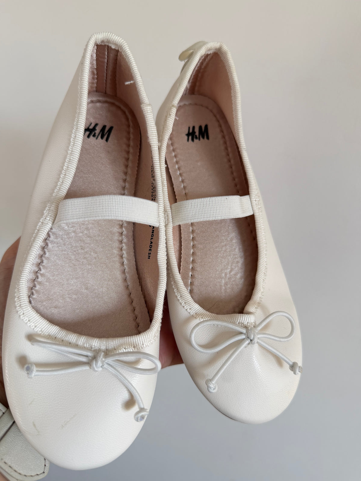 H&M Cream Bow Ballet Pumps EU 28 Approx UK 10-Shoes-Second Snuggle Preloved