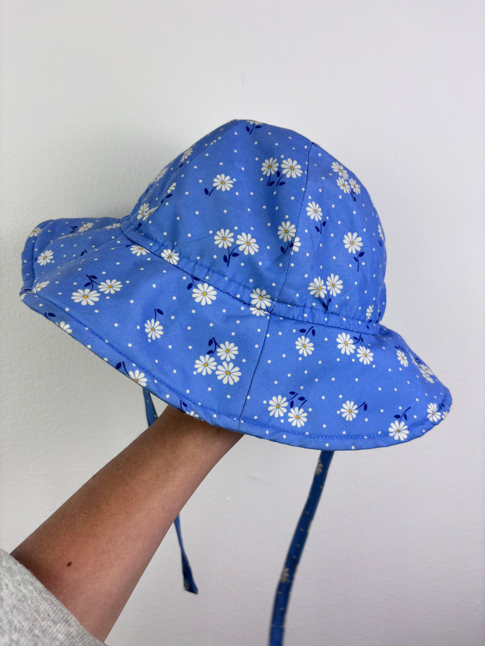 JoJo Maman Bébé Blue & Pink Floral Sun Hats 2-3 Years-Hats-Second Snuggle Preloved