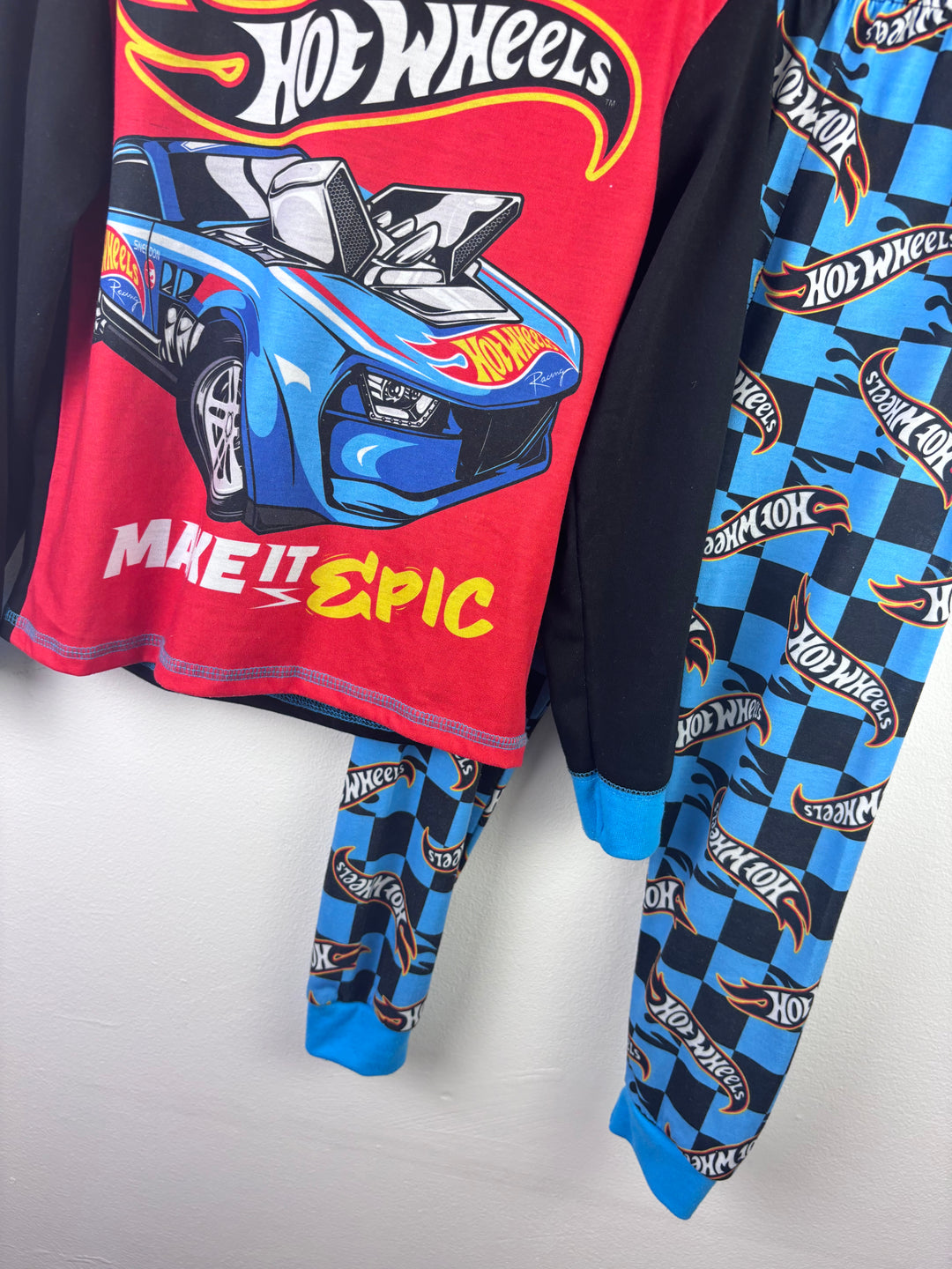 Mattel Red Hot Wheels Pyjamas Car Print 7 Years-Night Wear-Second Snuggle Preloved