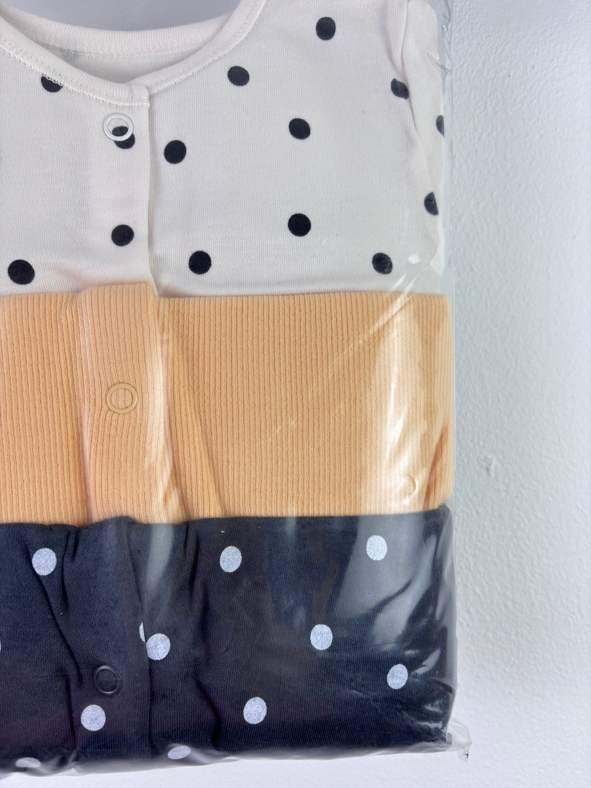 Ex High Street Cream Peach Polka Dot Sleepsuit 3 Pack 6-9 Months-Sleepsuits-Second Snuggle Preloved