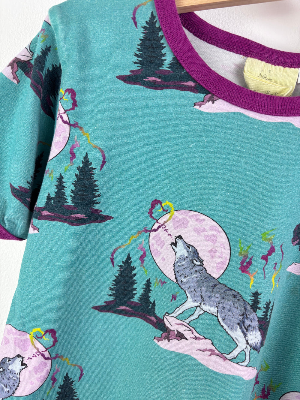 Coddi & Womple Mint Wolf Print T-Shirt 6 Years-Tops-Second Snuggle Preloved