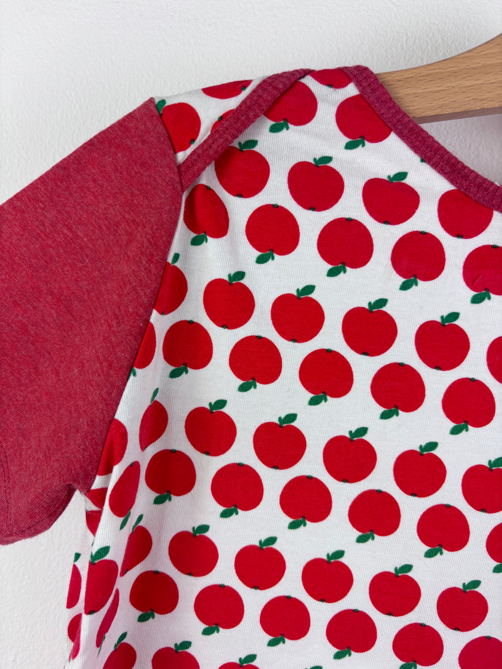 Fri Prussel Apple Print T-Shirt 6-8 Years 122-128-Tops-Second Snuggle Preloved