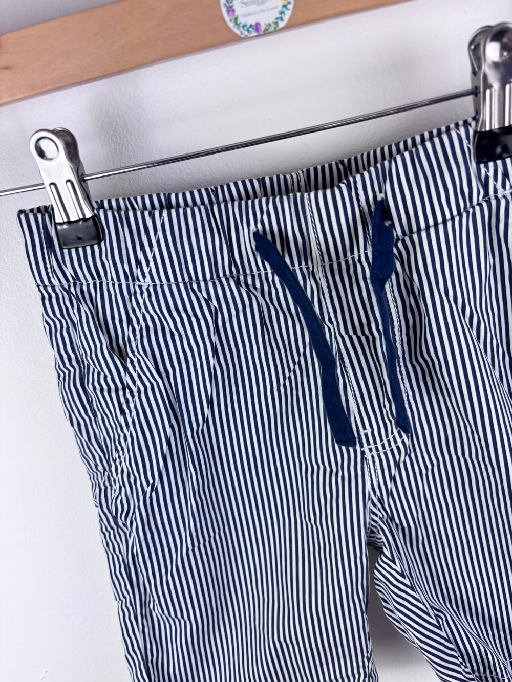 H&M Navy Stripe Shorts Drawstring 6-7 Years-Shorts-Second Snuggle Preloved