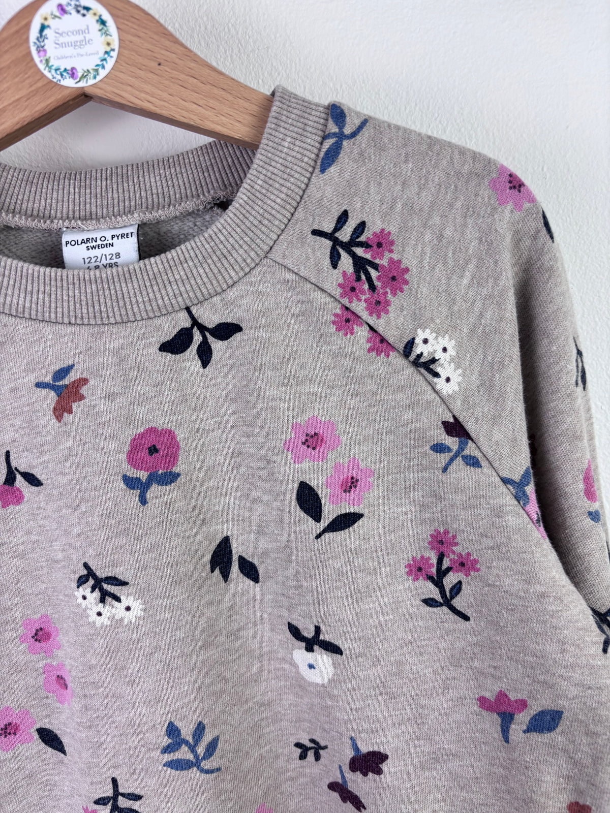 Polarn O. Pyret Floral Sweatshirt 6-8 Years-Jumpers-Second Snuggle Preloved