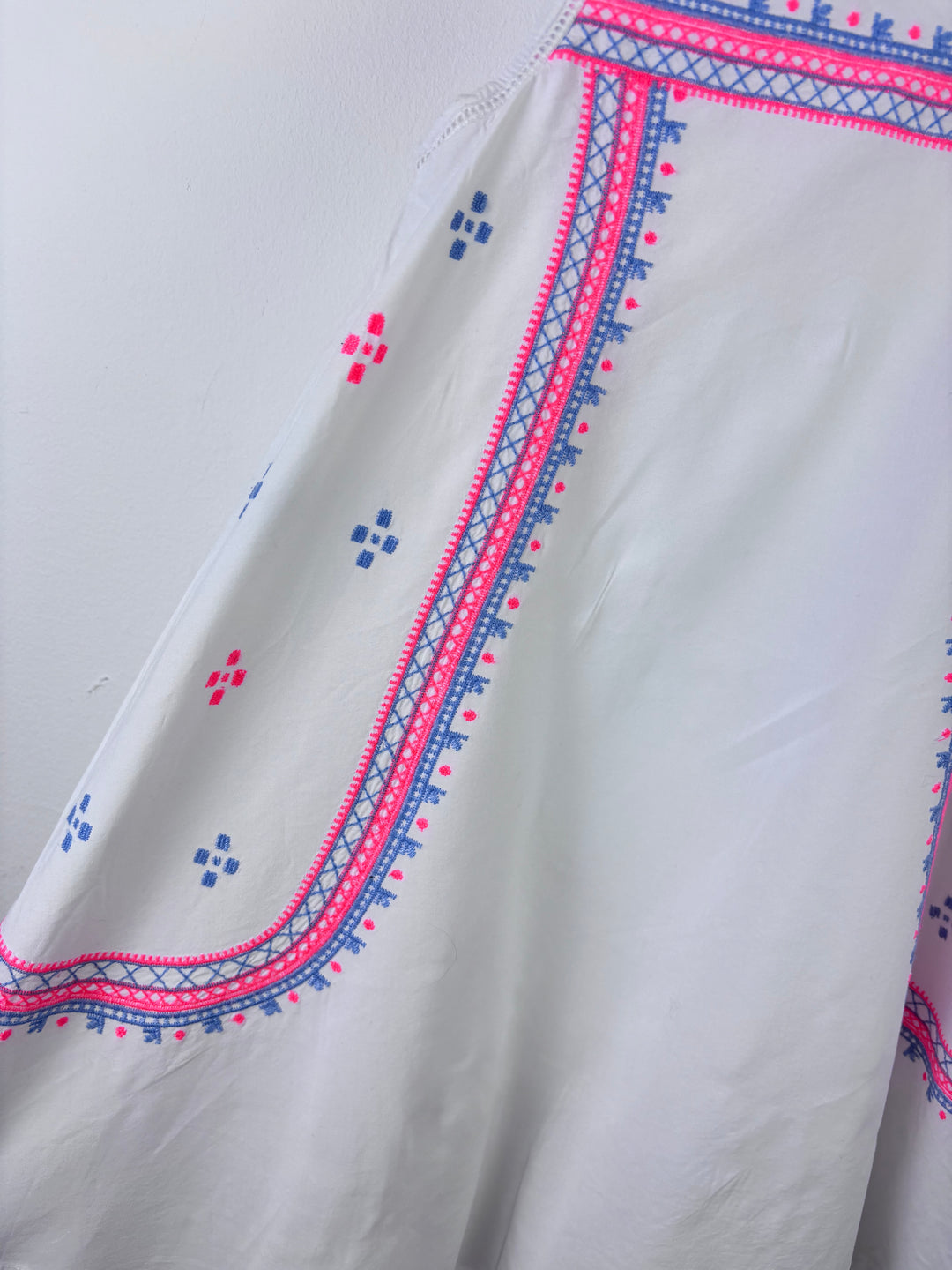 Joules White Sleeveless Embroidered Dress 6 Years-Dresses-Second Snuggle Preloved