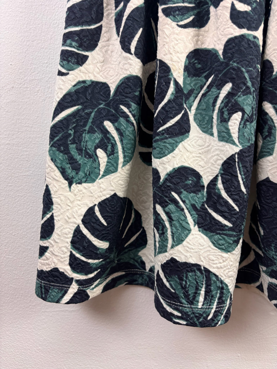 H&M Cream Tropical Leaf Dress 7-8 Years