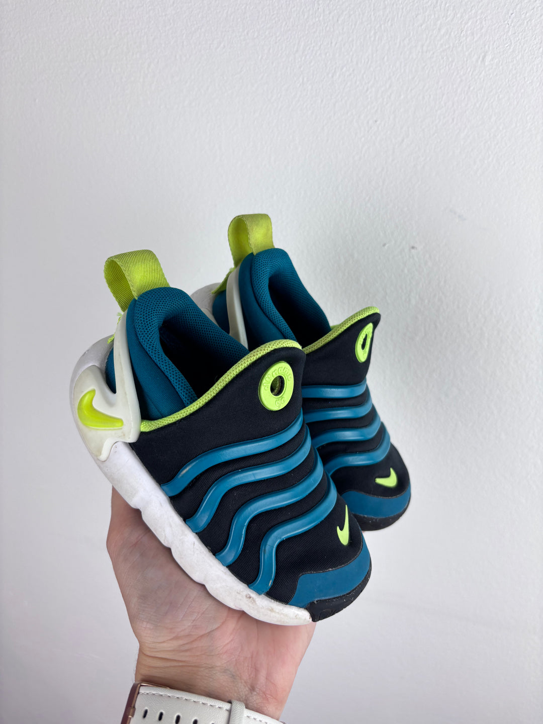 Nike Dynamo Go Trainers UK 5.5