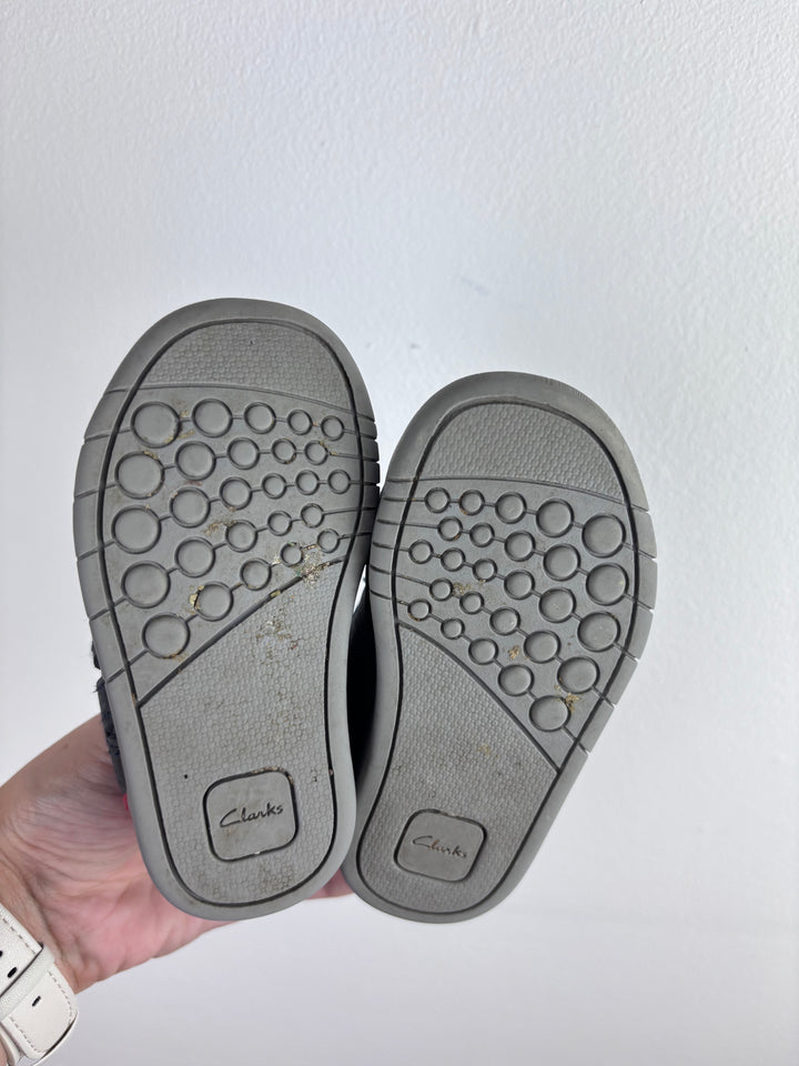 Clarks Black and Red Trainers UK 4 F-Shoes-Second Snuggle Preloved