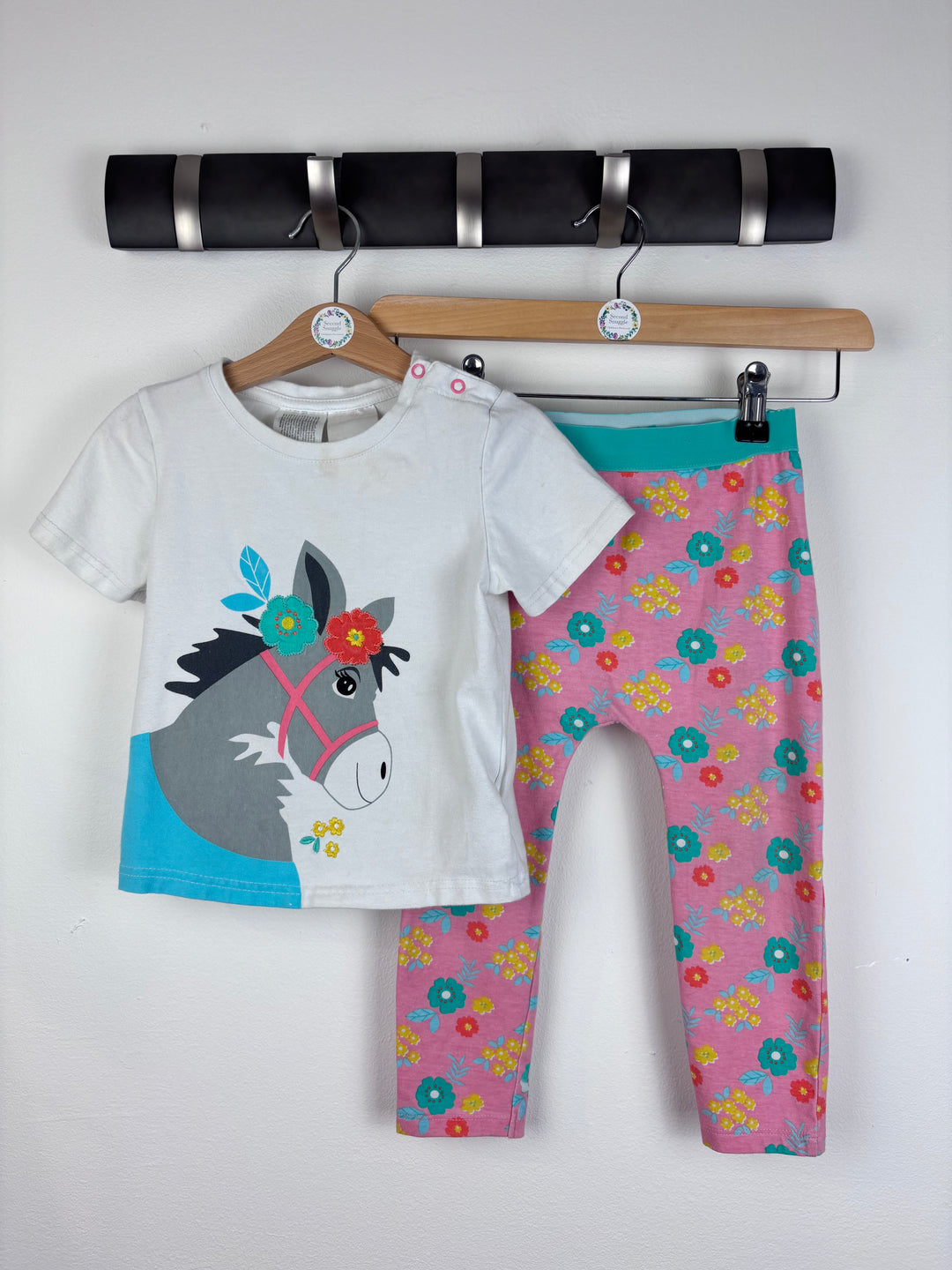 Blade And Rose Horse Set 2-3 Years