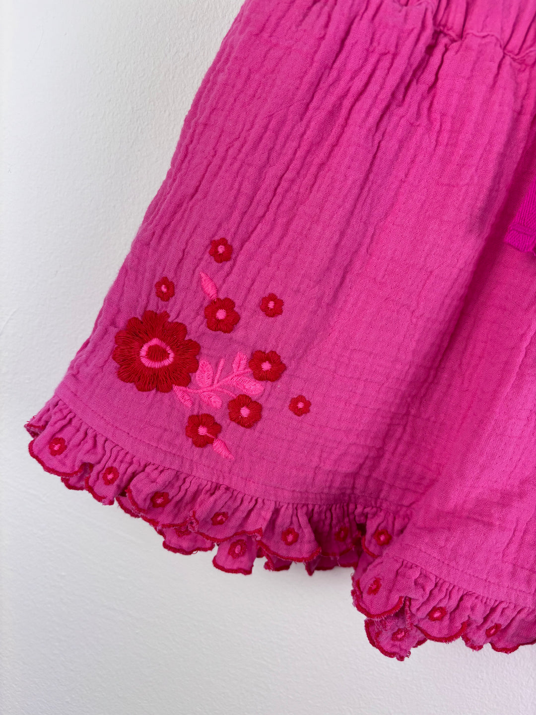 Boden Pink Embroidered Floral Shorts 7-8 Years