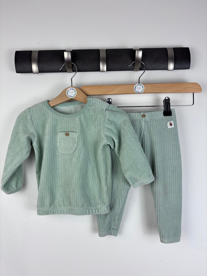 M&S Green Outfit 9-12 Months-Sets-Second Snuggle Preloved
