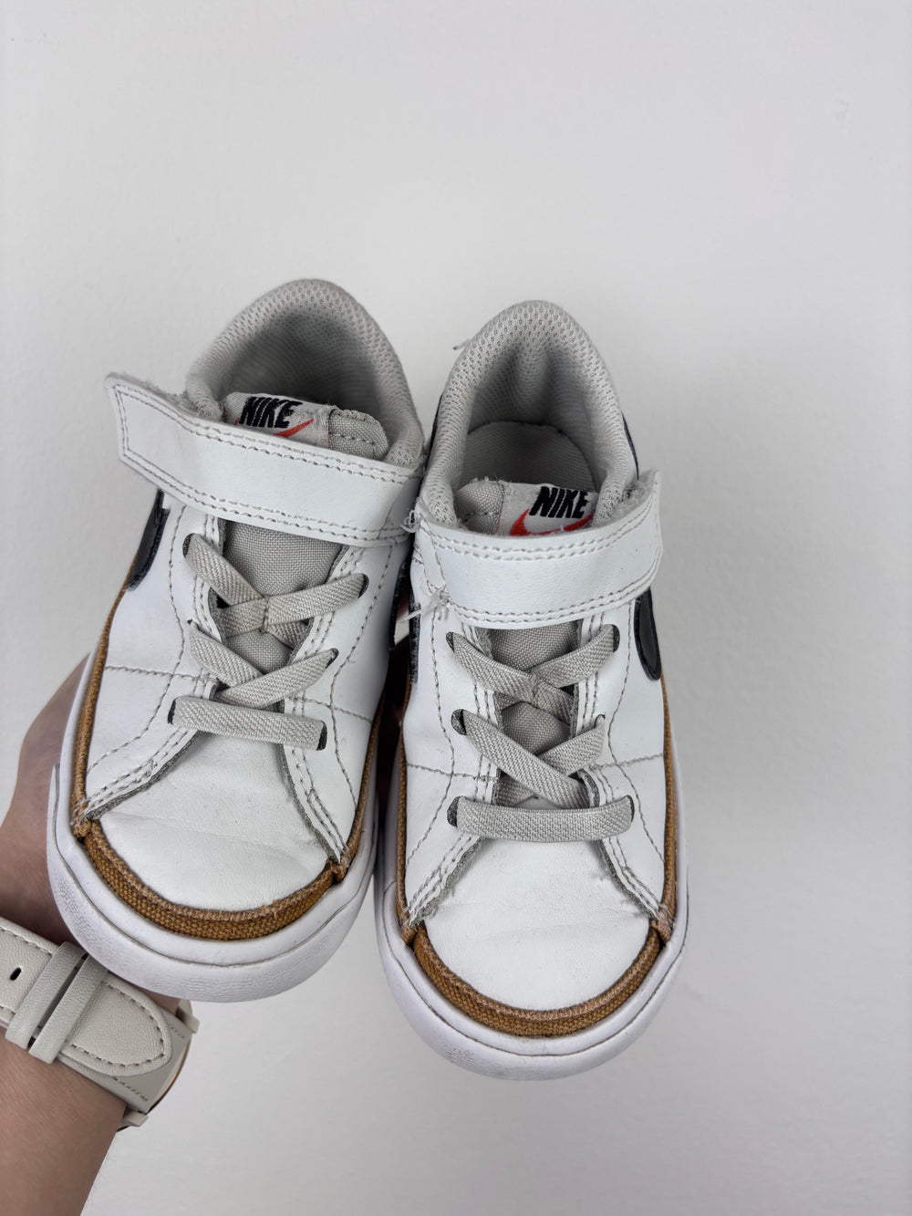 Nike White Trainers UK 7.5-Shoes-Second Snuggle Preloved
