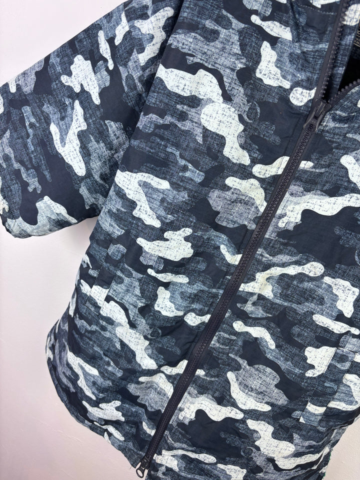 Mountain Warehouse Camo Coat S/P 6-8 Years-Coats-Second Snuggle Preloved