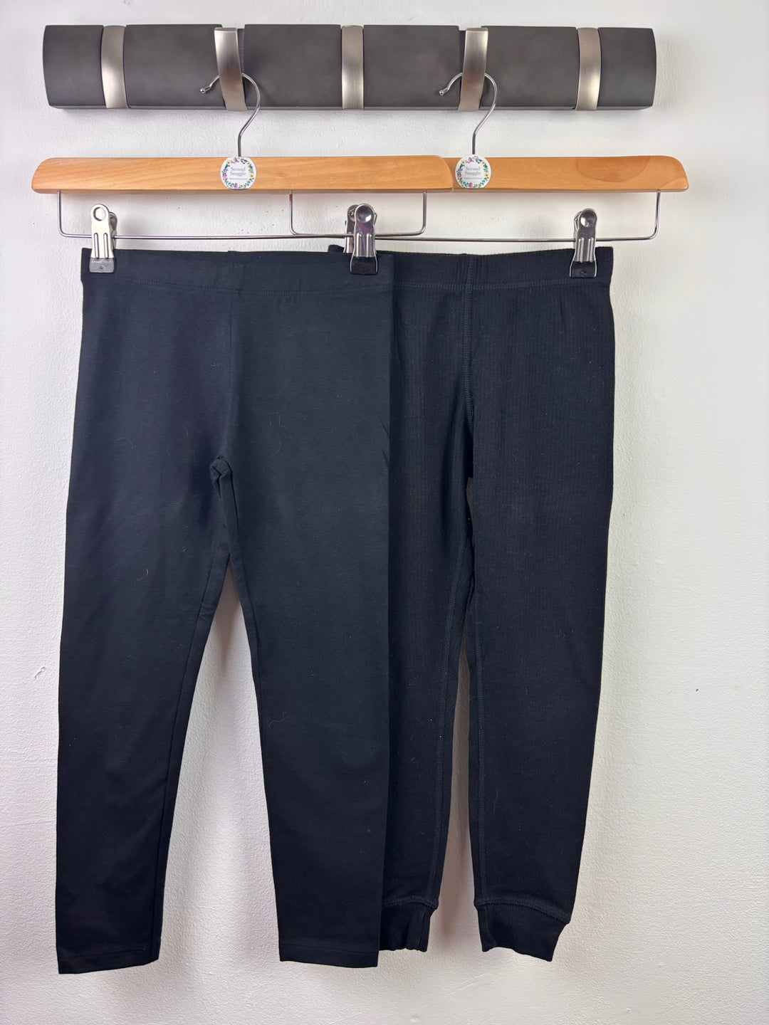 M&amp;S Black Leggings and Joggers Bundle 5-6 Years-Leggings-Second Snuggle Preloved