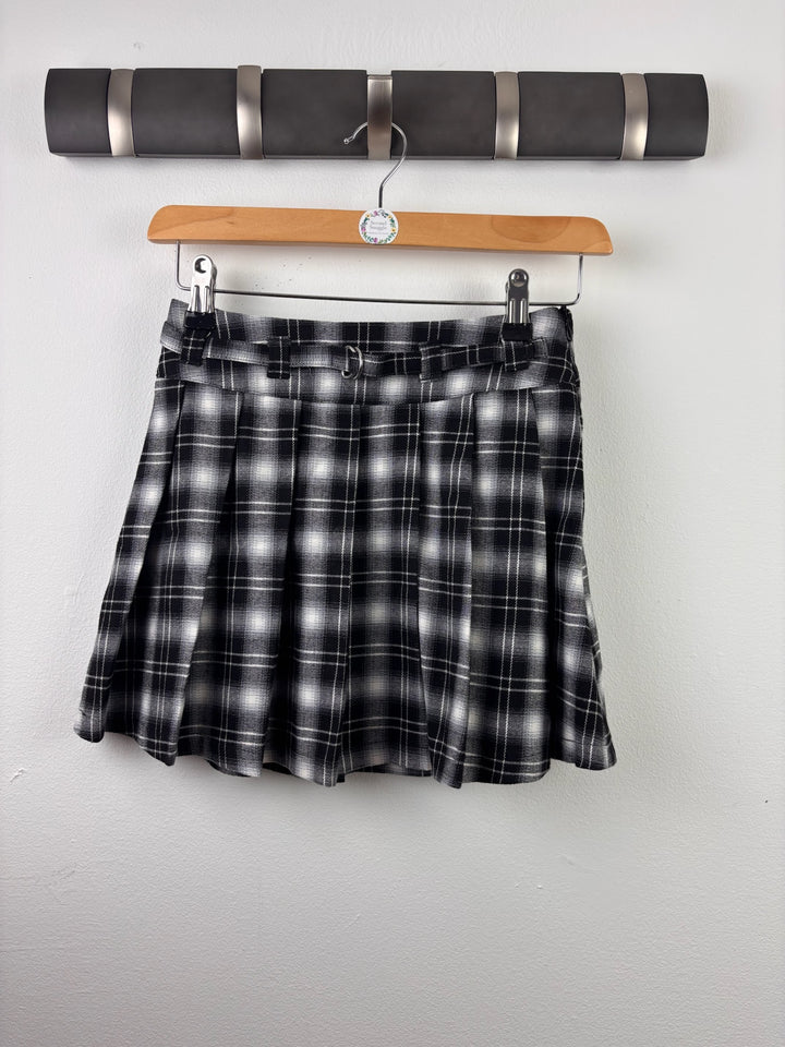 Next Black and White Check Pleated Skirt 9 Years-Skirts-Second Snuggle Preloved