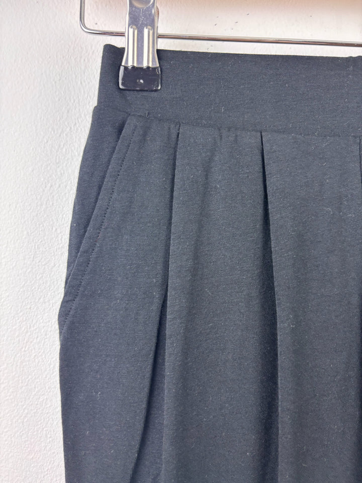 Me &amp; I Black Tapered Trousers 7-8 Years 122/128 cm-Trousers-Second Snuggle Preloved