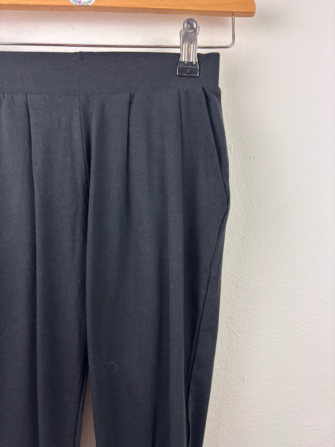 Me &amp; I Black Tapered Trousers 7-8 Years 122/128 cm-Trousers-Second Snuggle Preloved