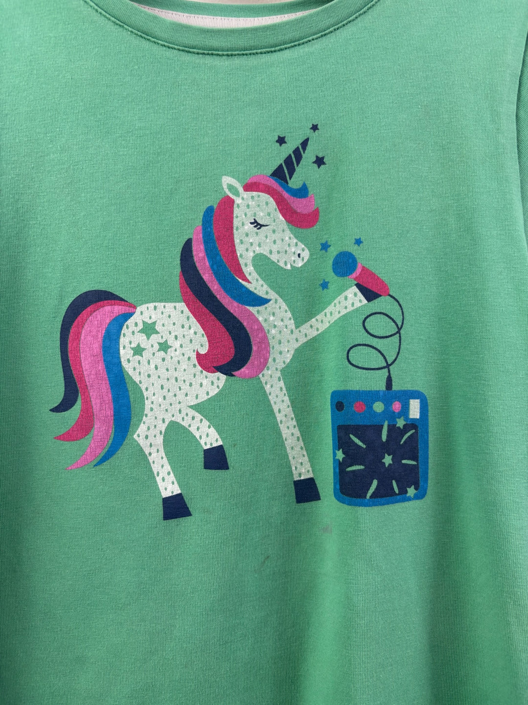 Kite Green T-Shirt With Unicorn Singing Into Microphone 5 Years-Tops-Second Snuggle Preloved