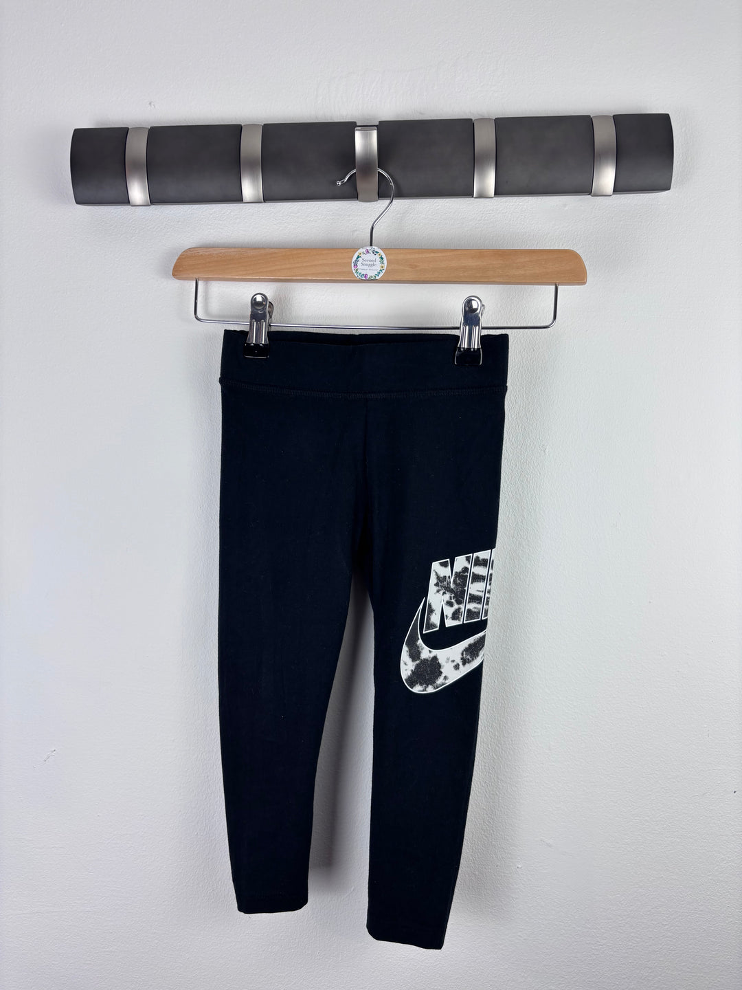 Nike Leggings XS (6-7 Years)-Leggings-Second Snuggle Preloved