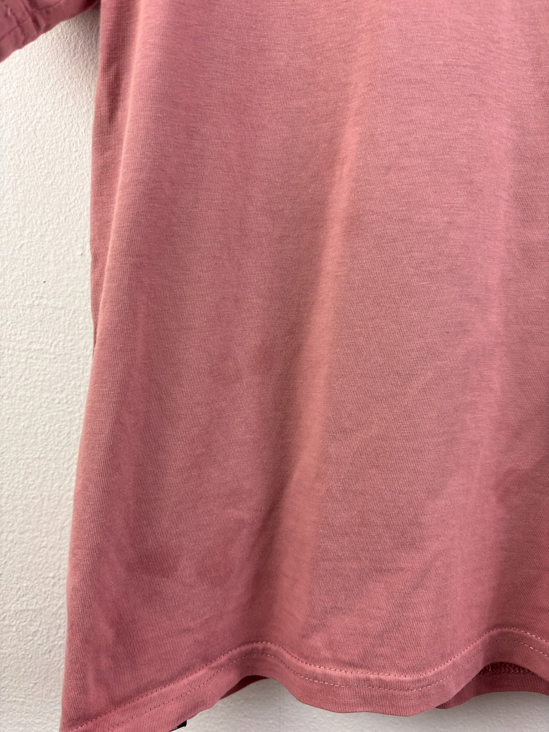 Munster Dusty Pink T-Shirt with Chest Logo 6 Years-Tops-Second Snuggle Preloved