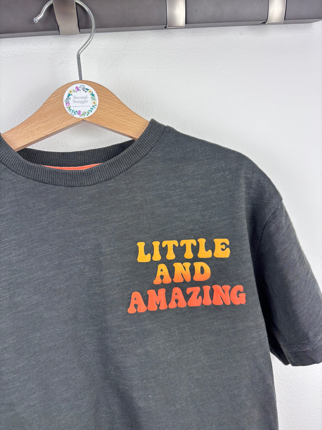 Fred & Flo Little and Amazing T-Shirt 5-6 Years-Tops-Second Snuggle Preloved