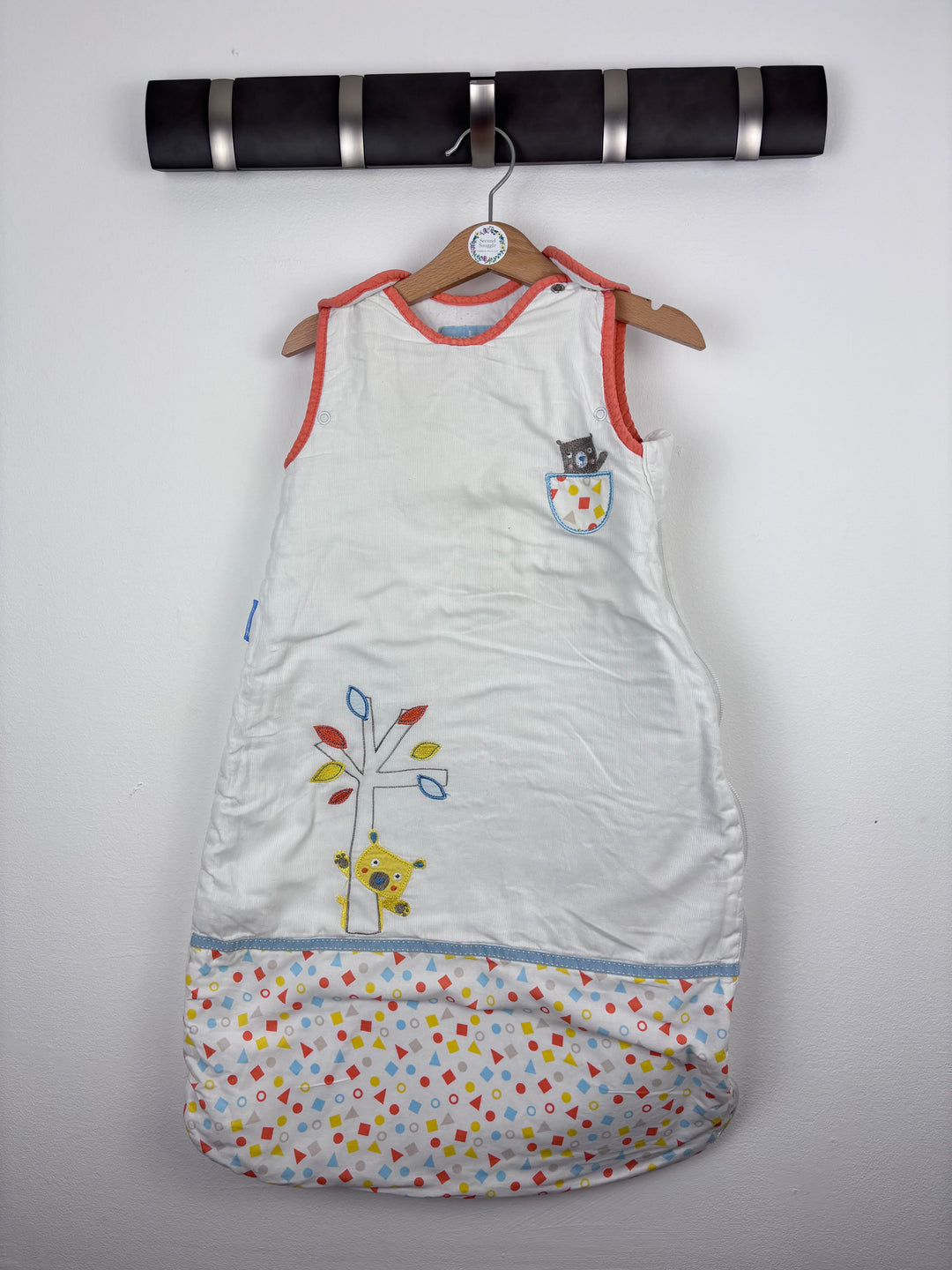 Gro Company White and Orange Sleep Bag 0–6 Months (2.5 Tog)-Sleeping Bags-Second Snuggle Preloved