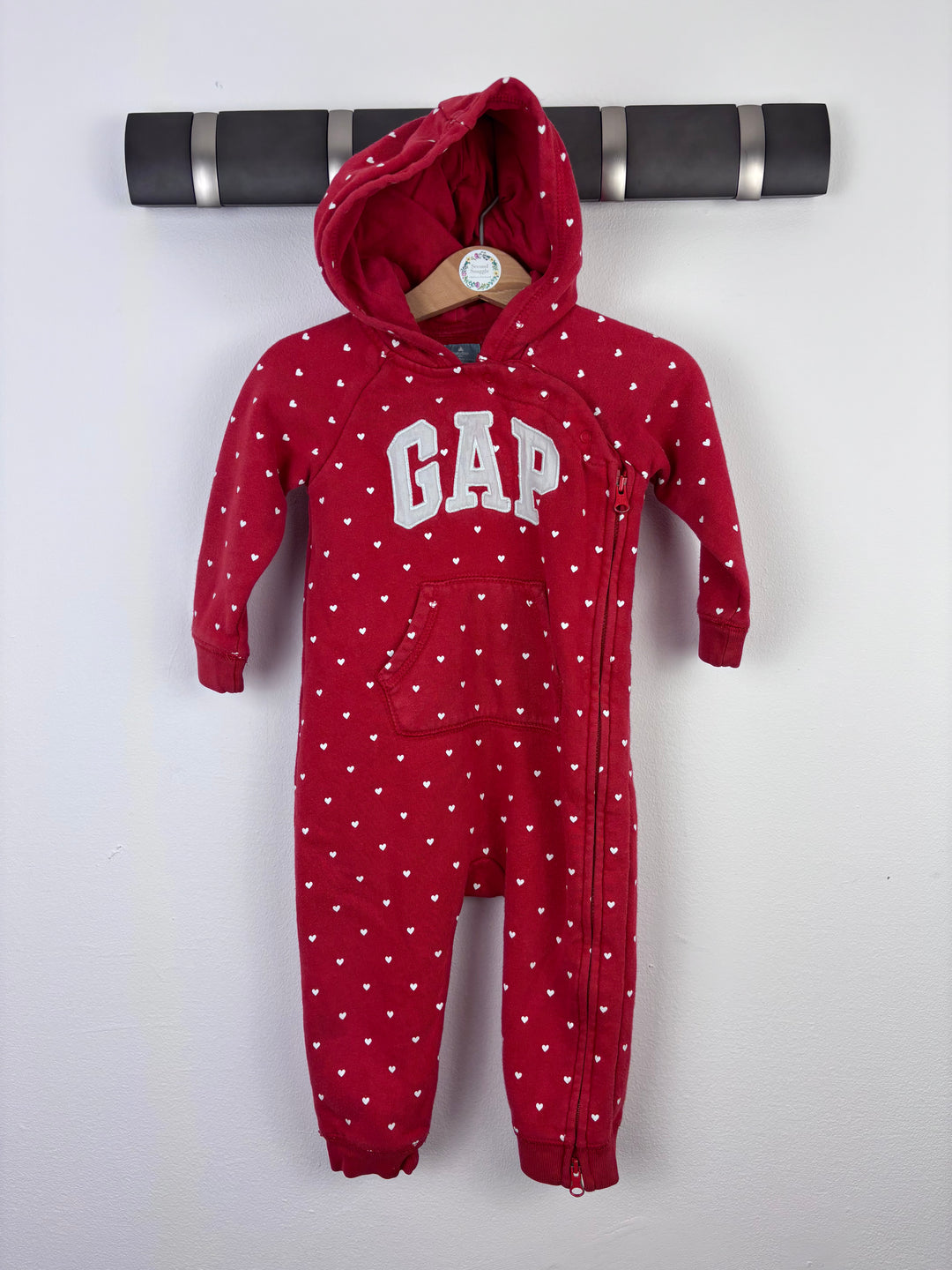 Gap Red Heart Print All-in-One 6–12 Months
