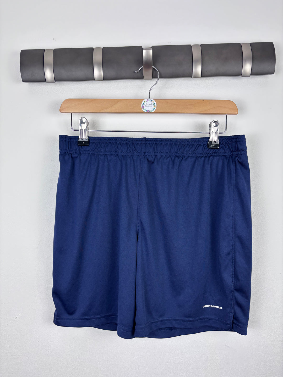 Under Armour Navy Sports Shorts YXL (14-15 Years)