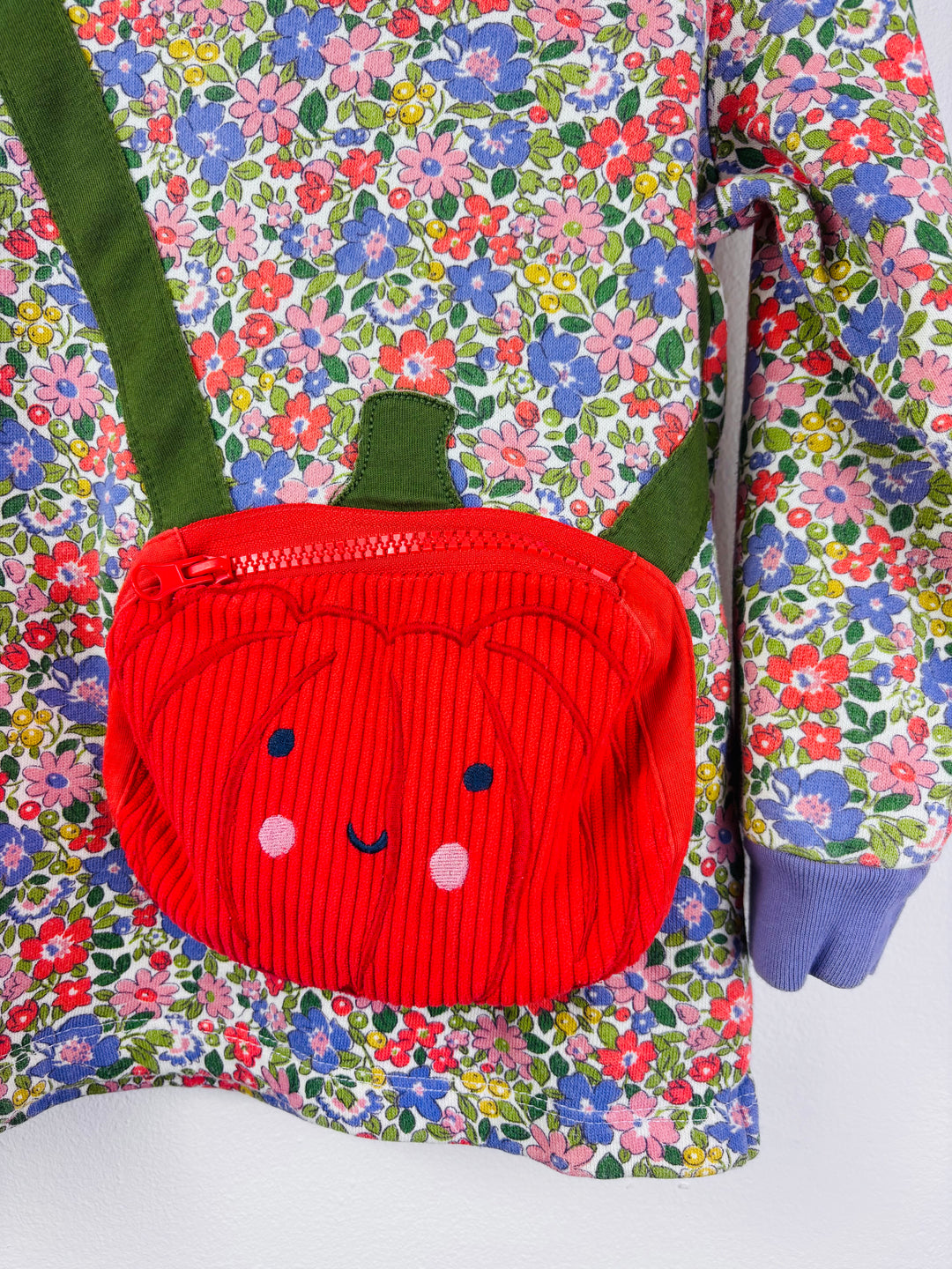 Boden Floral Jumper with Pumpkin Bag Detail 4-5 Years