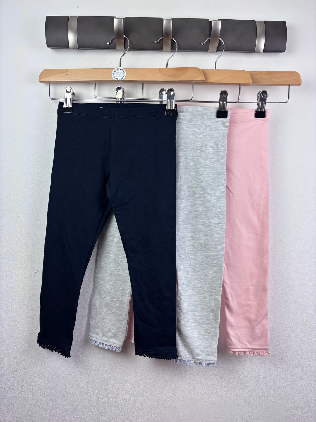 F&F Three Pack Leggings Lace Hem 4-5 Years