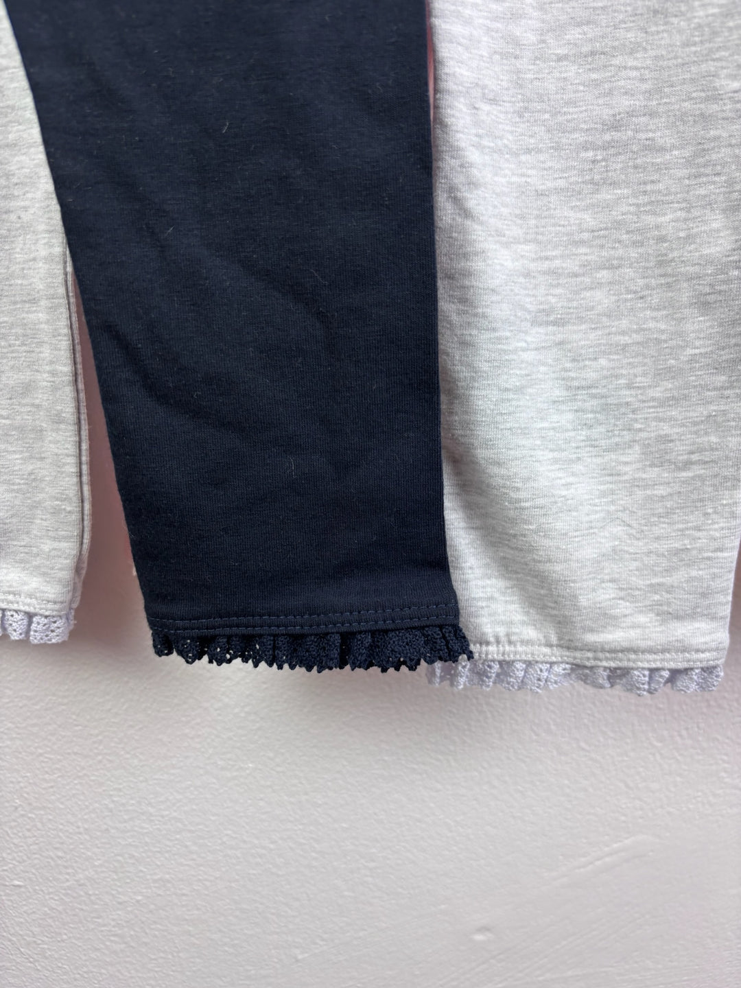 F&F Three Pack Leggings Lace Hem 4-5 Years
