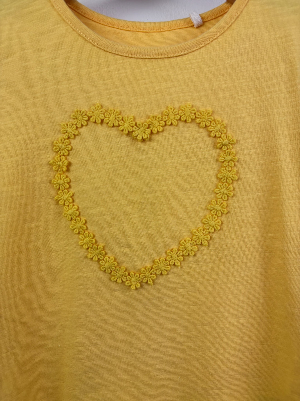 Kite Yellow Heart Appliqué T-Shirt 4 Years-Tops-Second Snuggle Preloved