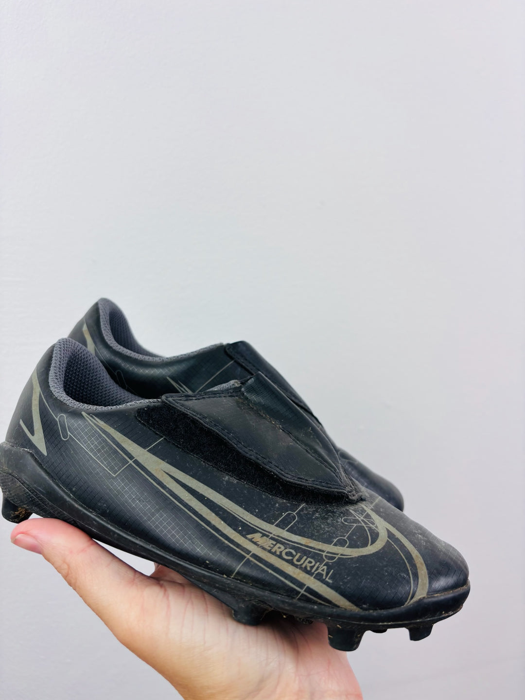 Nike Black Mercurial Football Trainers UK 12