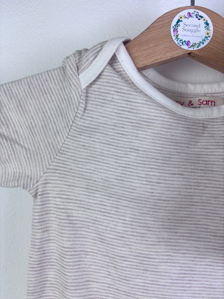 Lucy & Sam Cream Bear Print Sleepsuit Set Hat Bib 6-12 Months-Sets-Second Snuggle Preloved