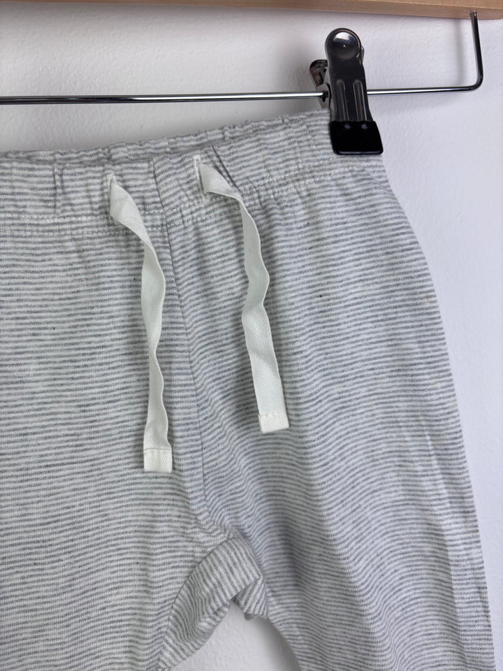 Lucy & Sam Grey Penguin Outfit Set Hoodie Top Leggings 6-9 Months-Sets-Second Snuggle Preloved