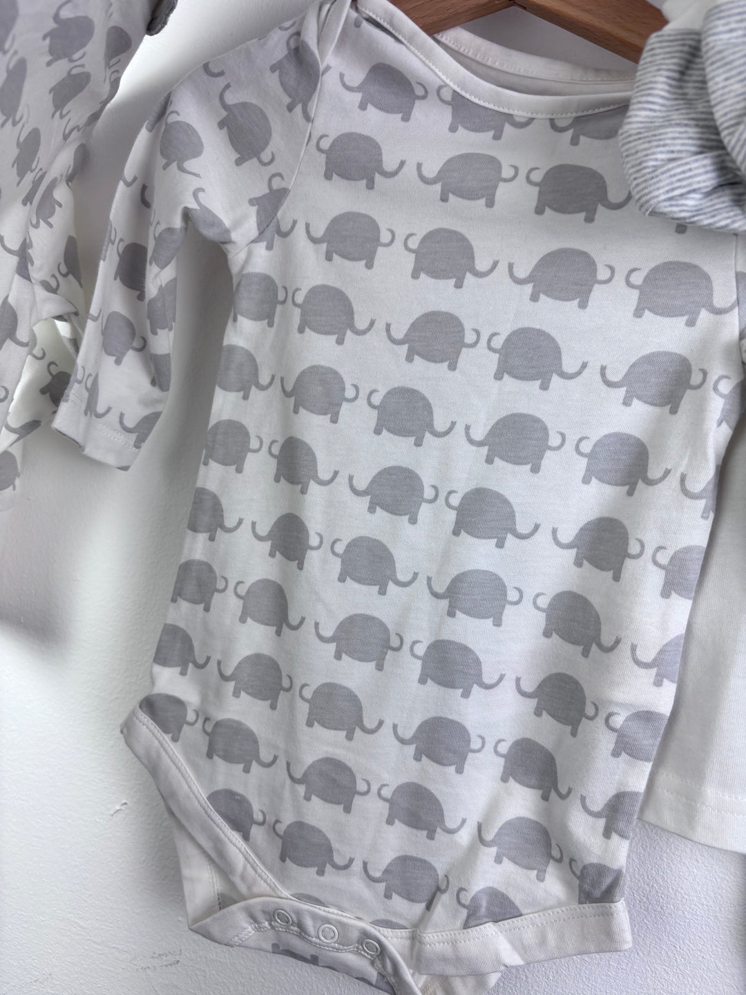 Lucy & Sam Grey Elephant Sleepsuit Set 9–12 Months-Sets-Second Snuggle Preloved