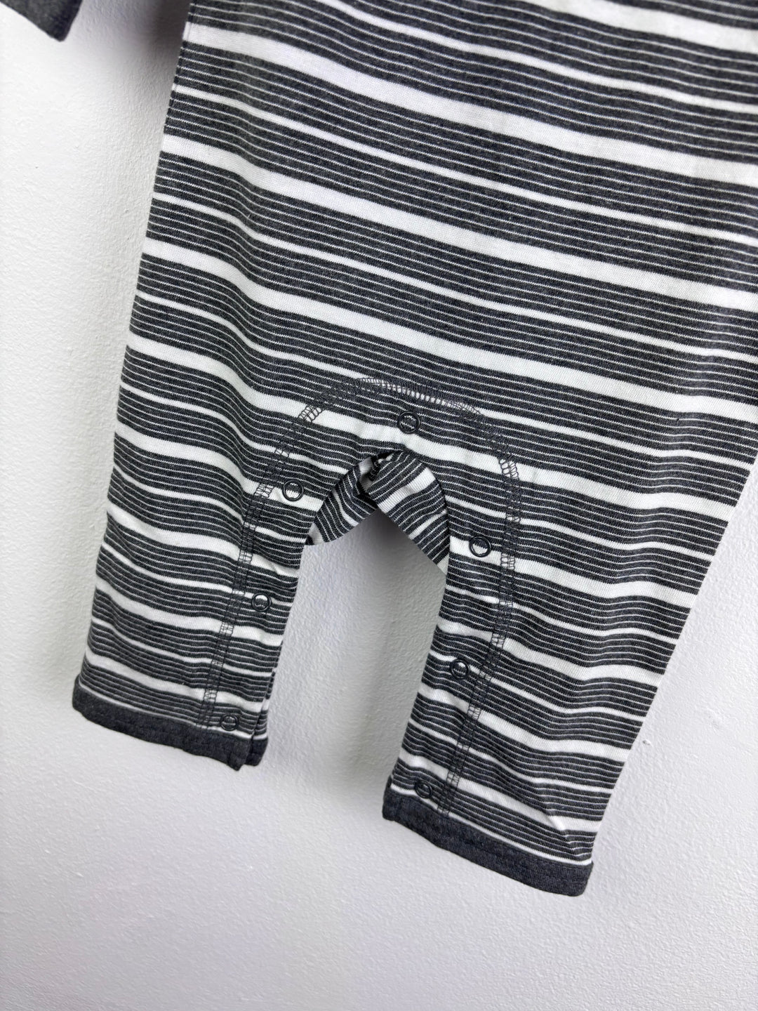 Lucy & Sam Grey Stripe Hedgehog Romper 6-9 Months-Rompers-Second Snuggle Preloved